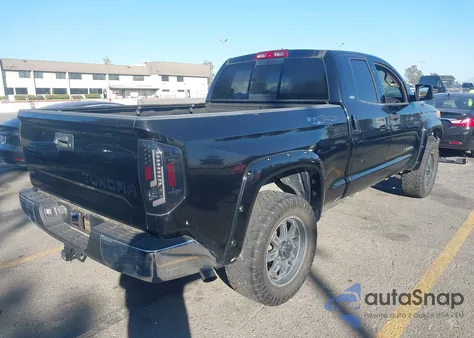 2014 Toyota Tundra Sr5 4.6L V8 z USA, uszkodzony, nr VIN 5TFRM5F11EX075569